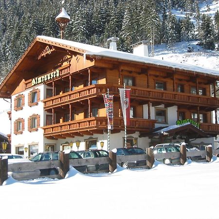 Pension Almrausch Neustift im Stubaital Exterior foto